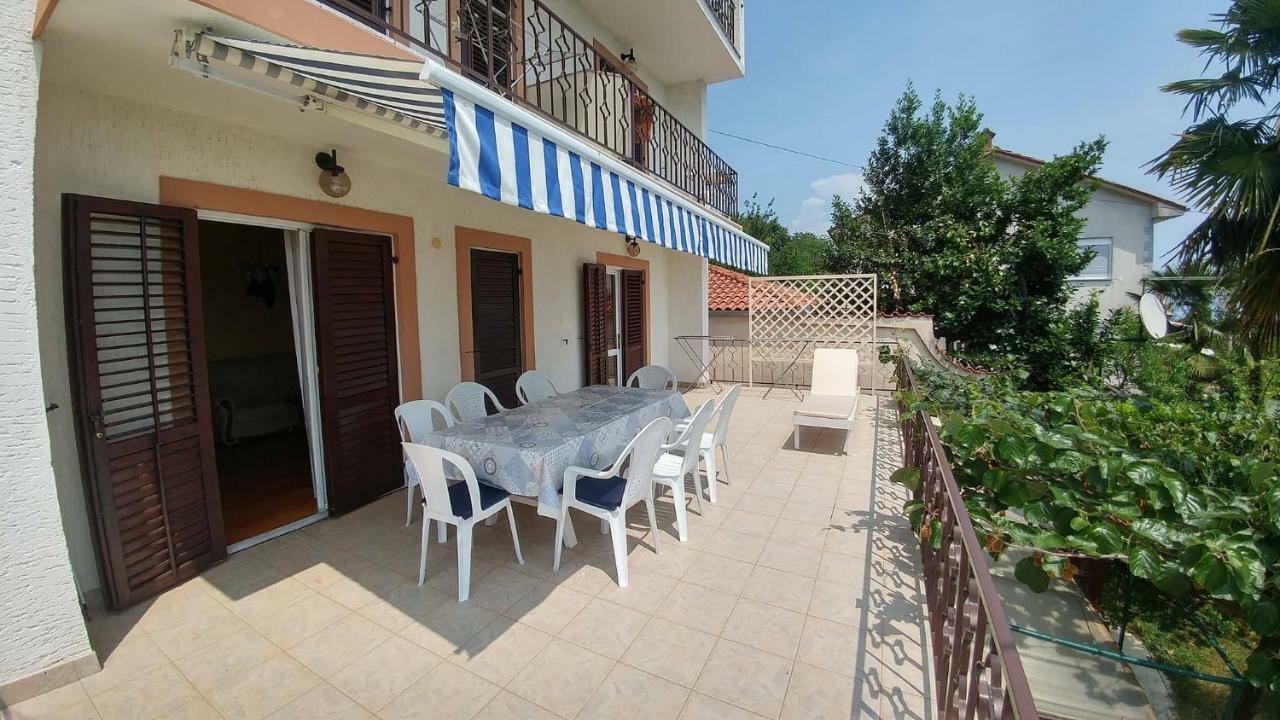 Guest House Ivo 로브란 외부 사진