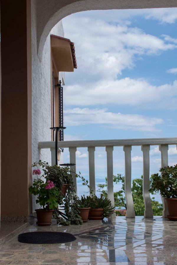 Guest House Ivo 로브란 외부 사진