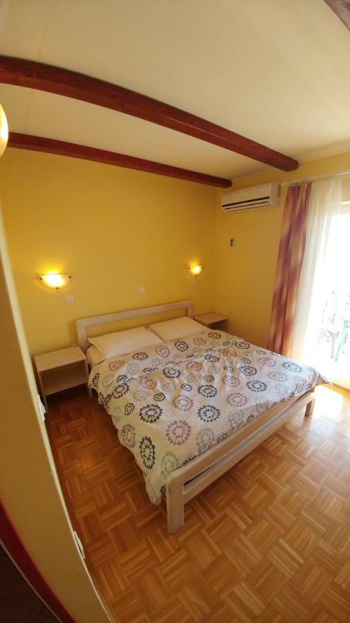 Guest House Ivo 로브란 외부 사진